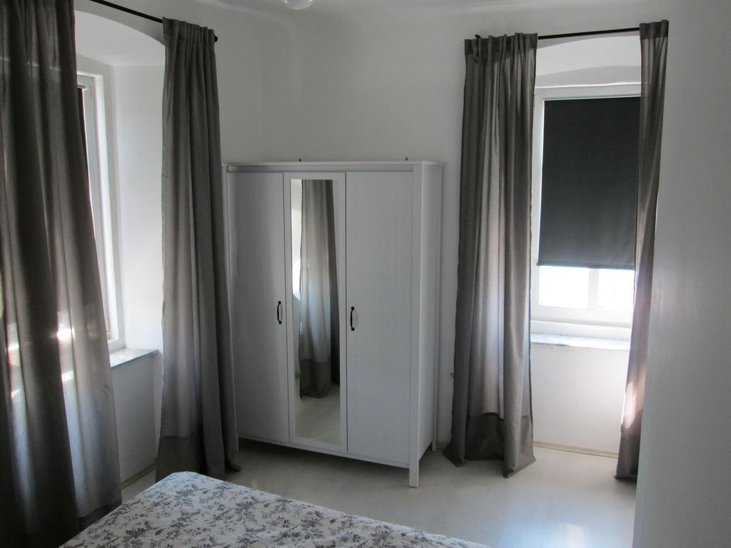 Vlatkoviceva Apartments Senj  Zimmer foto